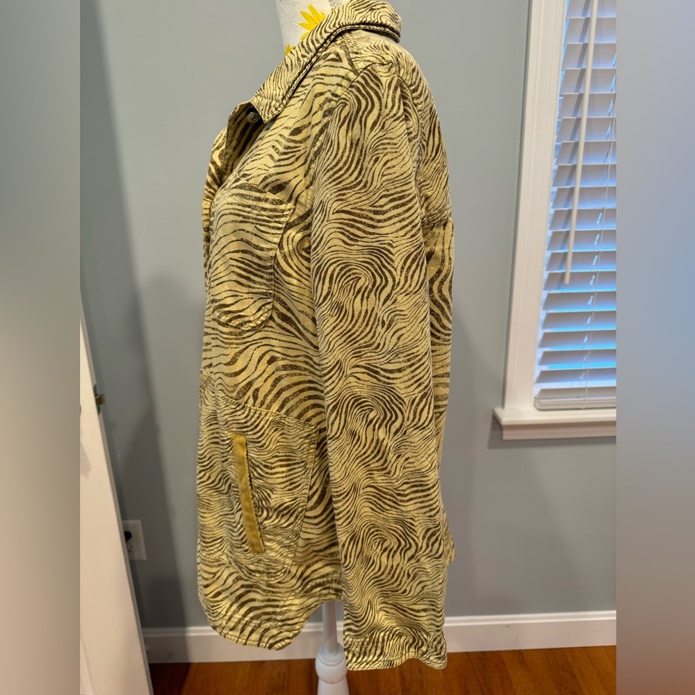 Pilcro Oversized Shacket Button Up Zebra Animal P… - image 6